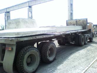 Доставка грузовым транспортом ЖБИ